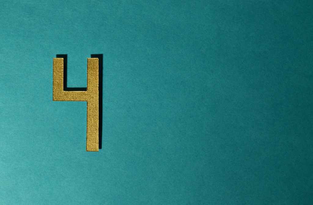 【4日・13日・22日・31日】生まれた日ナンバーが「４」の人の人生の助けになるもの